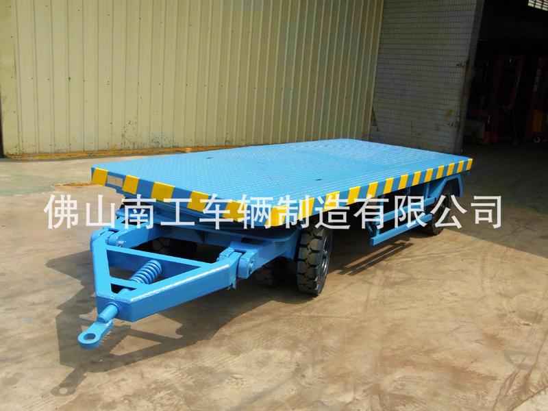 叉车牵引工业平板车 工厂车间周转用10吨安博官方网页版-安博（中国）