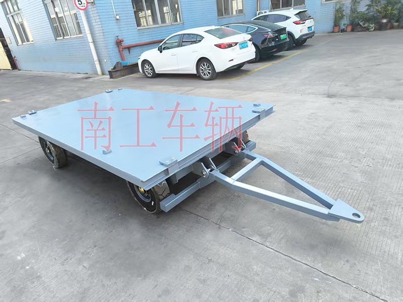 3吨小型牵引安博官方网页版-安博（中国） 全挂车